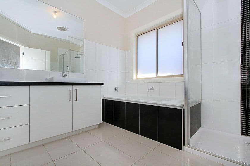 252 Harvest Home Road, WOLLERT VIC 3750, Wollert - Thumbnail 7