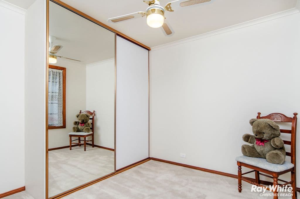 1 Bromley Road, Huntfield Heights SA 5163, Huntfield Heights - Thumbnail 6
