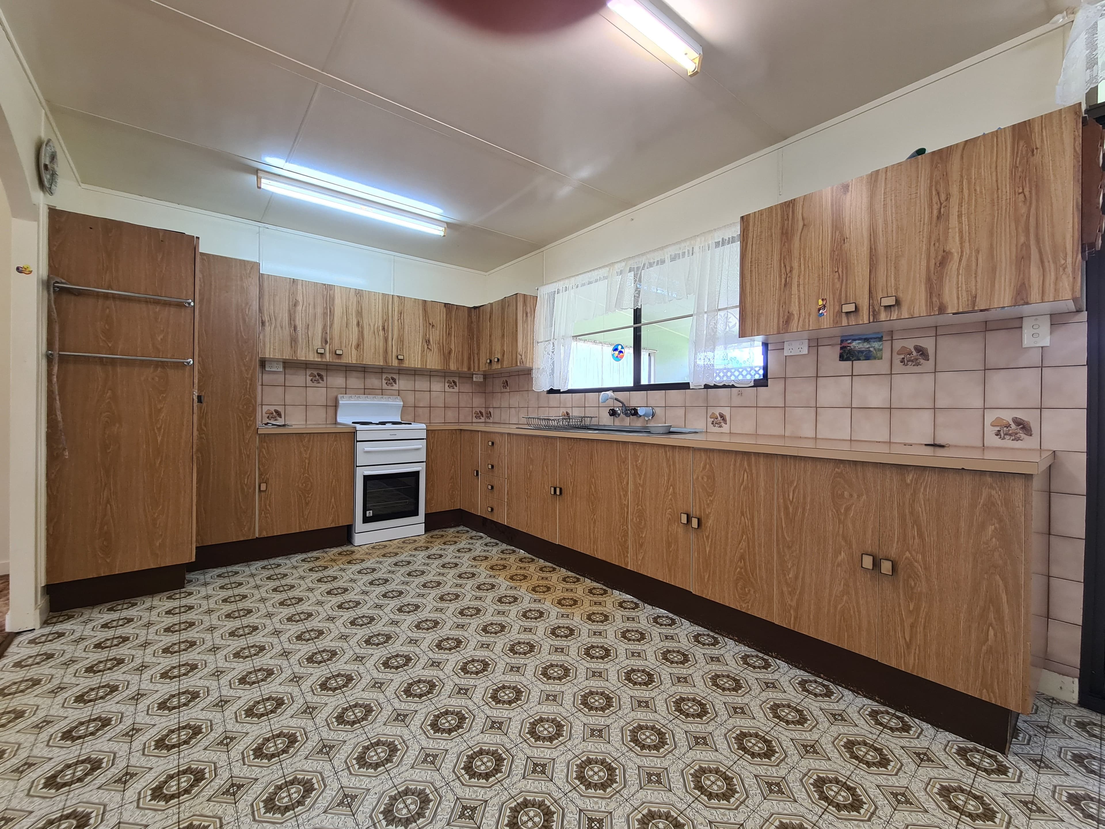 12 Charles Street, Crows Nest QLD 4355, Crows Nest - Thumbnail 3