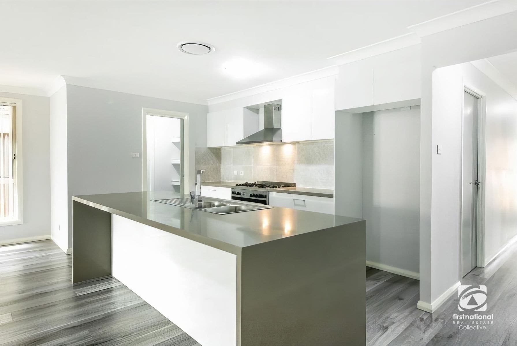 52 Austen Boulevard, Spring Farm NSW 2570, Spring Farm - Thumbnail 5