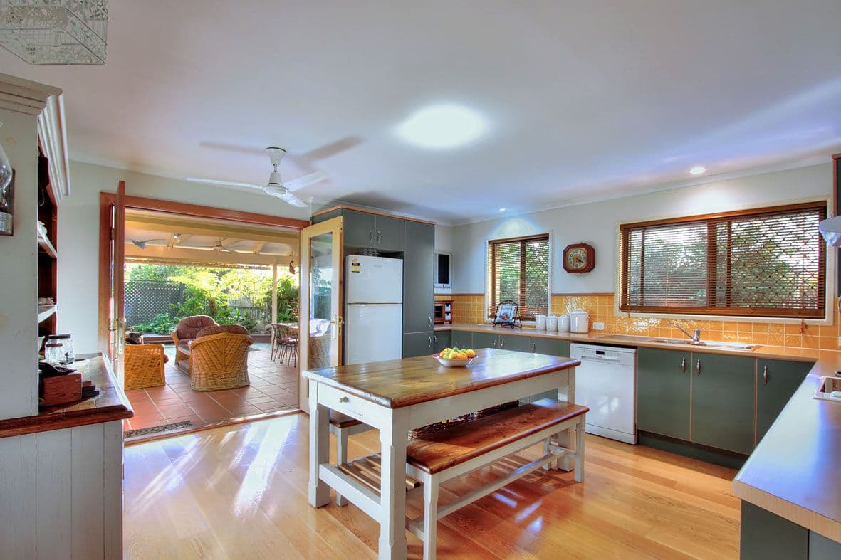 14 Wyclif Avenue, Springwood QLD 4127, Springwood - Thumbnail 3