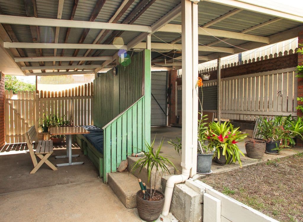 104 Smith Road, Woodridge QLD 4114, Woodridge - Thumbnail 2