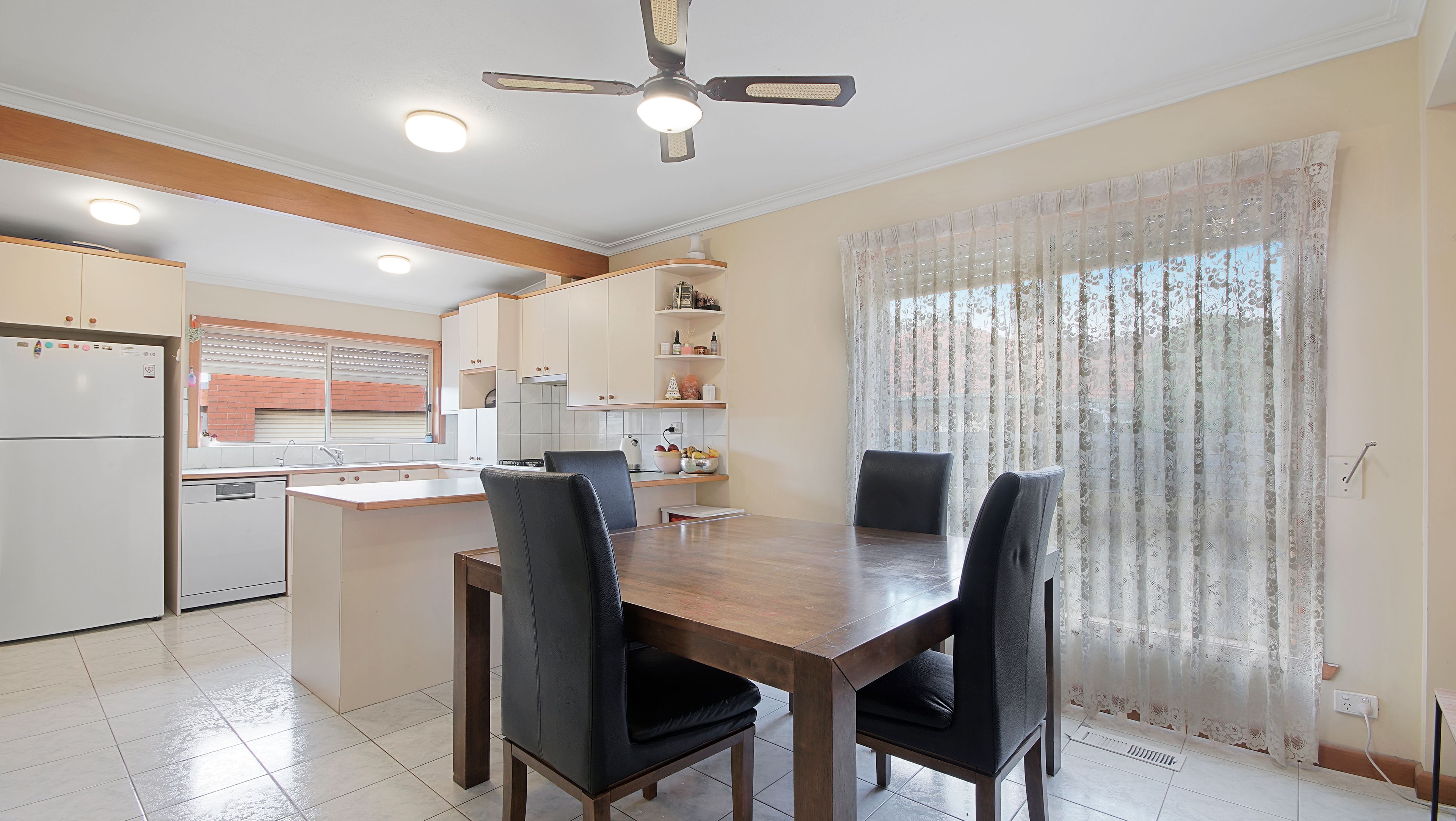 3 Joan Court, Reservoir VIC 3073, Reservoir - Thumbnail 6