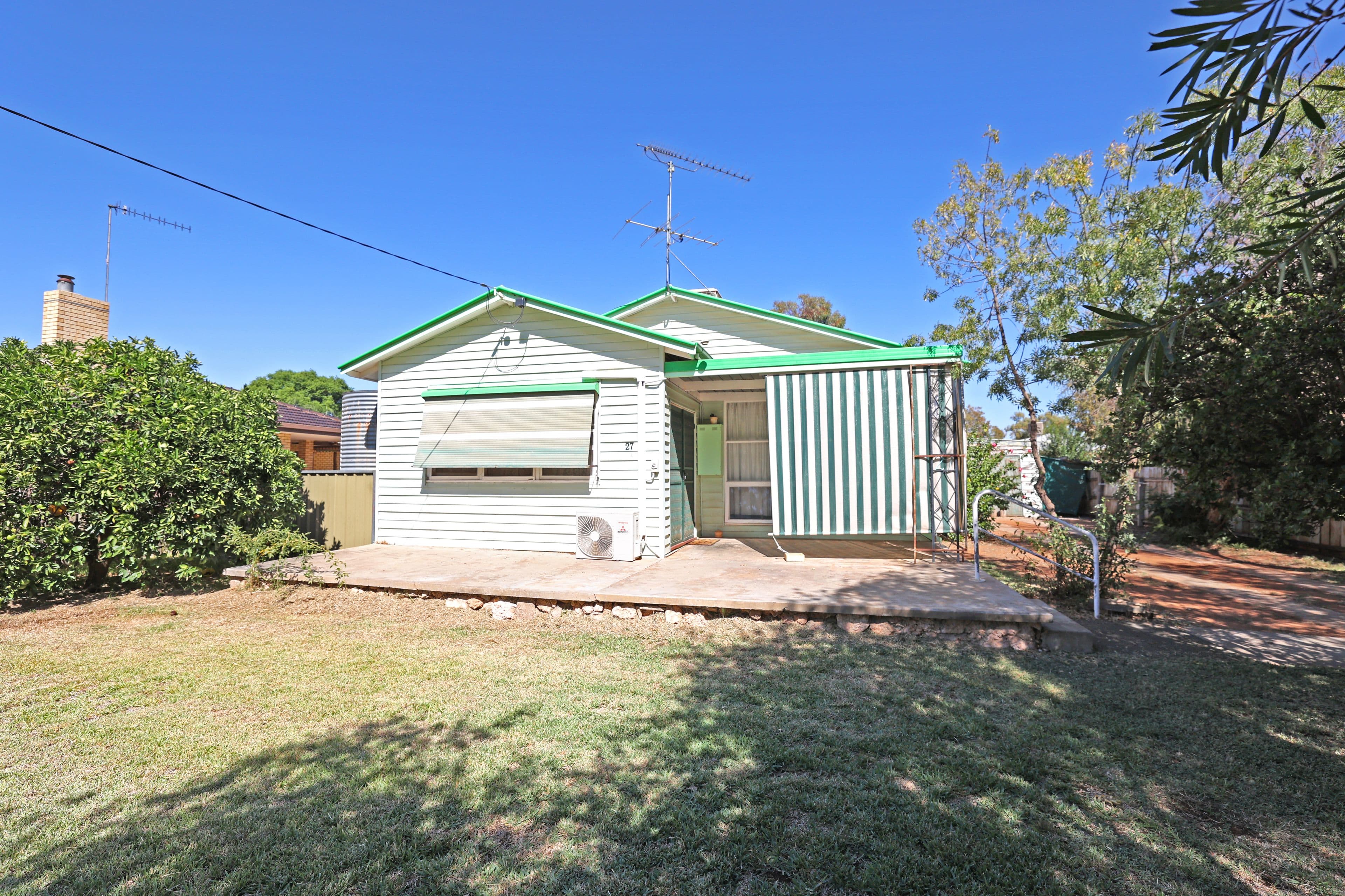 27 Watkin Street, Robinvale VIC 3549, Robinvale - Image 1