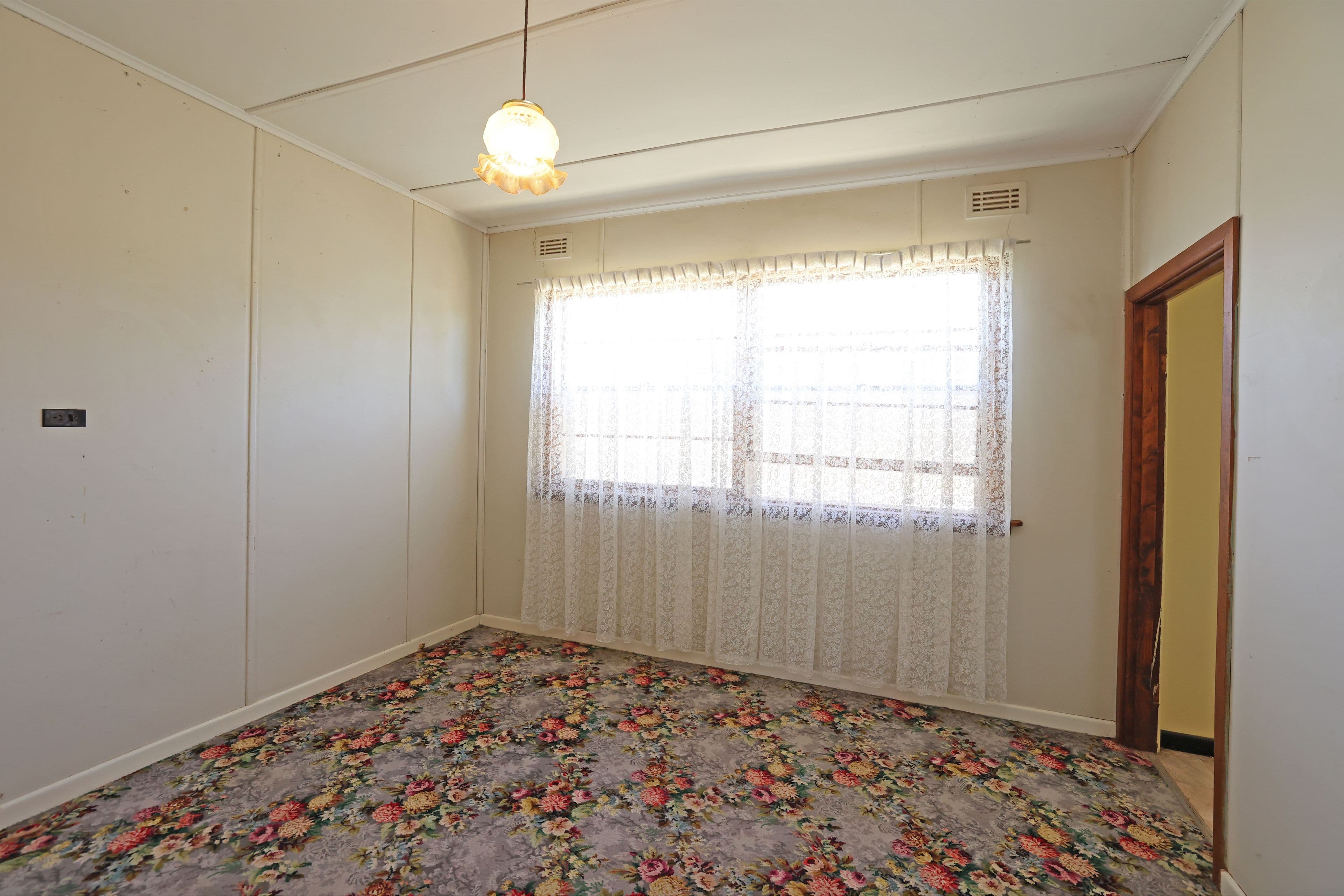 27 Watkin Street, Robinvale VIC 3549, Robinvale - Thumbnail 6