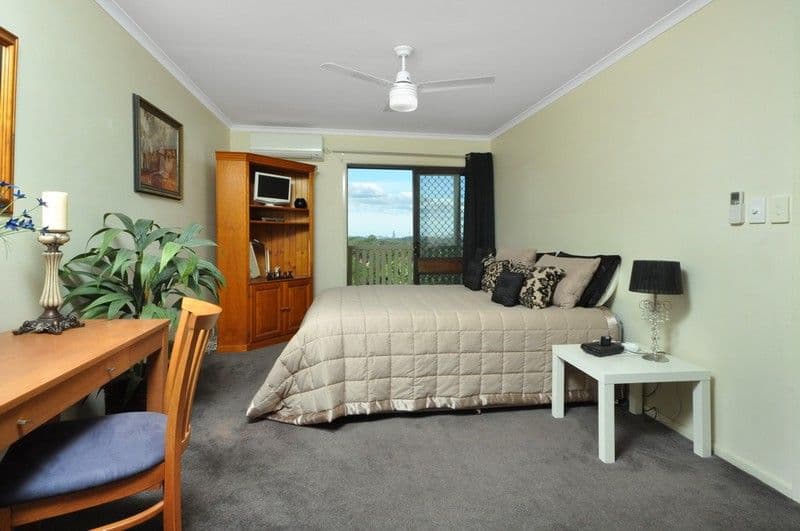 1032 Southpine Road, EVERTON HILLS QLD 4053, Everton Hills - Thumbnail 6