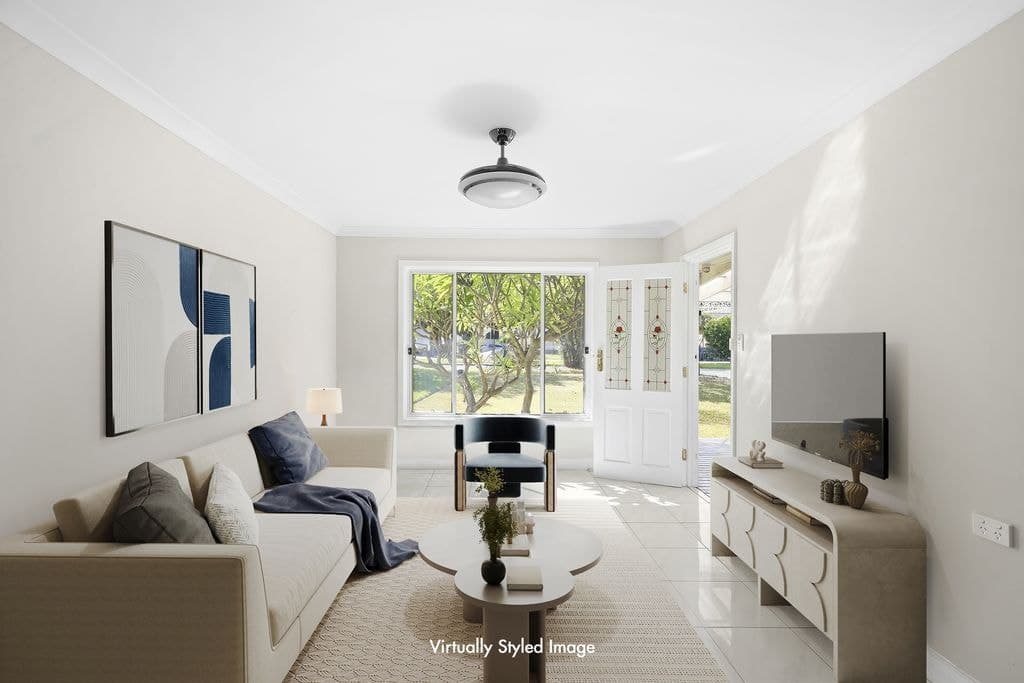 19 Facey Crescent, Lurnea - Thumbnail 2