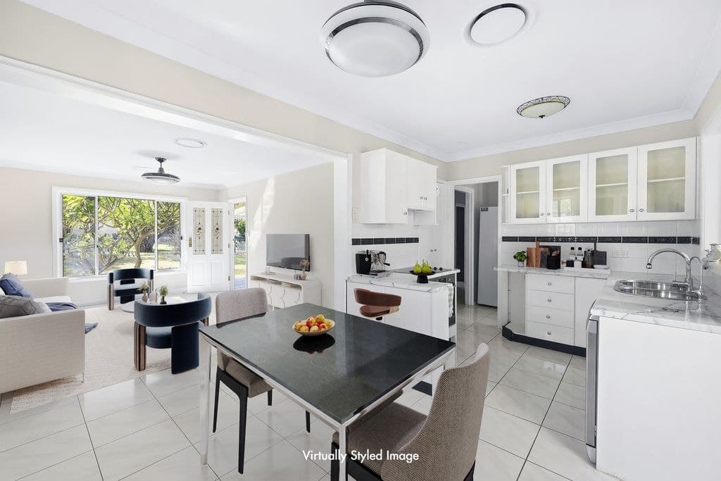 19 Facey Crescent, Lurnea - Thumbnail 3