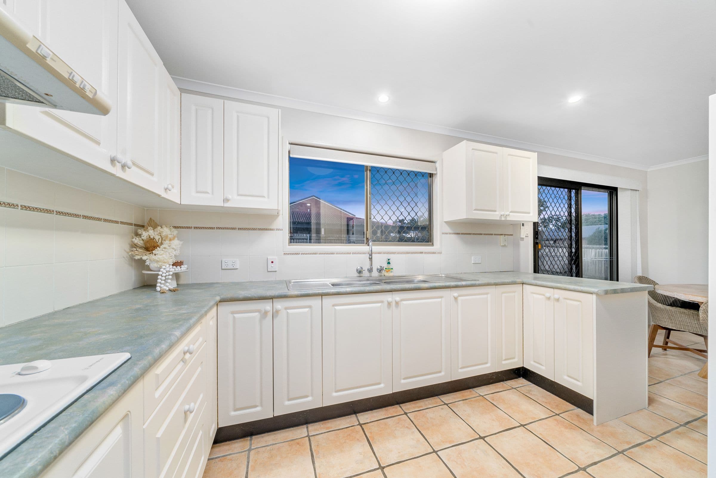 16 Racton Street, Bald Hills QLD 4036, Bald Hills - Thumbnail 6