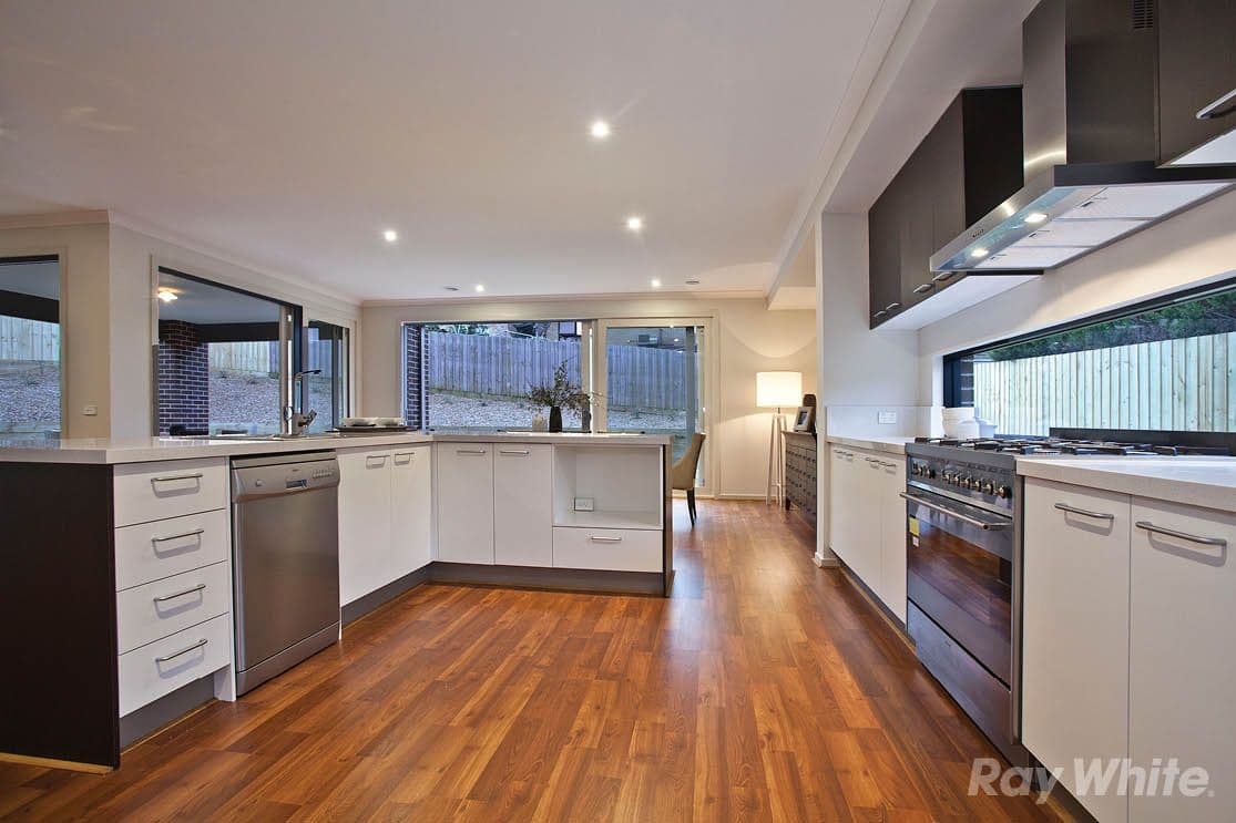 21 Barbara Avenue, GLEN WAVERLEY VIC 3150, Glen Waverley - Thumbnail 3