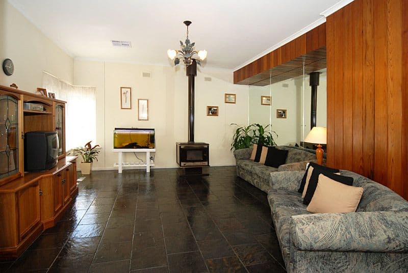 3 Fetlar Avenue, MARION SA 5043, Marion - Thumbnail 2