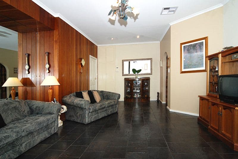 3 Fetlar Avenue, MARION SA 5043, Marion - Thumbnail 3