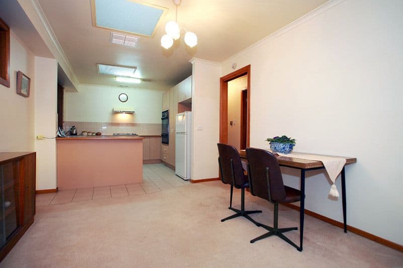 6  Warren Road, MORDIALLOC VIC 3195, Mordialloc - Thumbnail 7