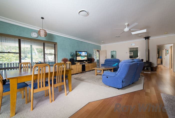 26 Tinglewood Close, TINGIRA HEIGHTS NSW 2290, Tingira Heights - Thumbnail 2