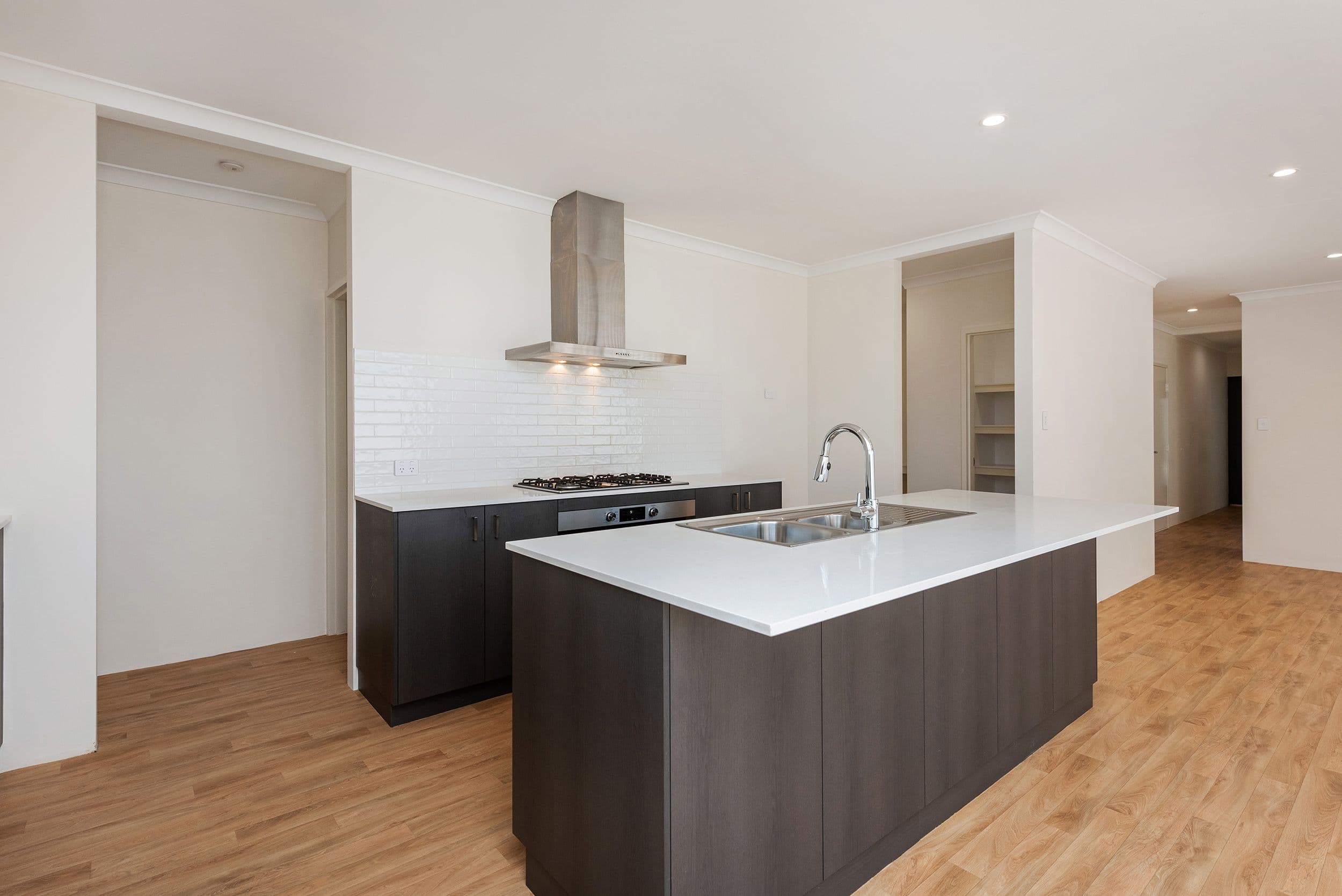 32 Beaufortia Crescent, Baldivis WA 6171, Baldivis - Thumbnail 2