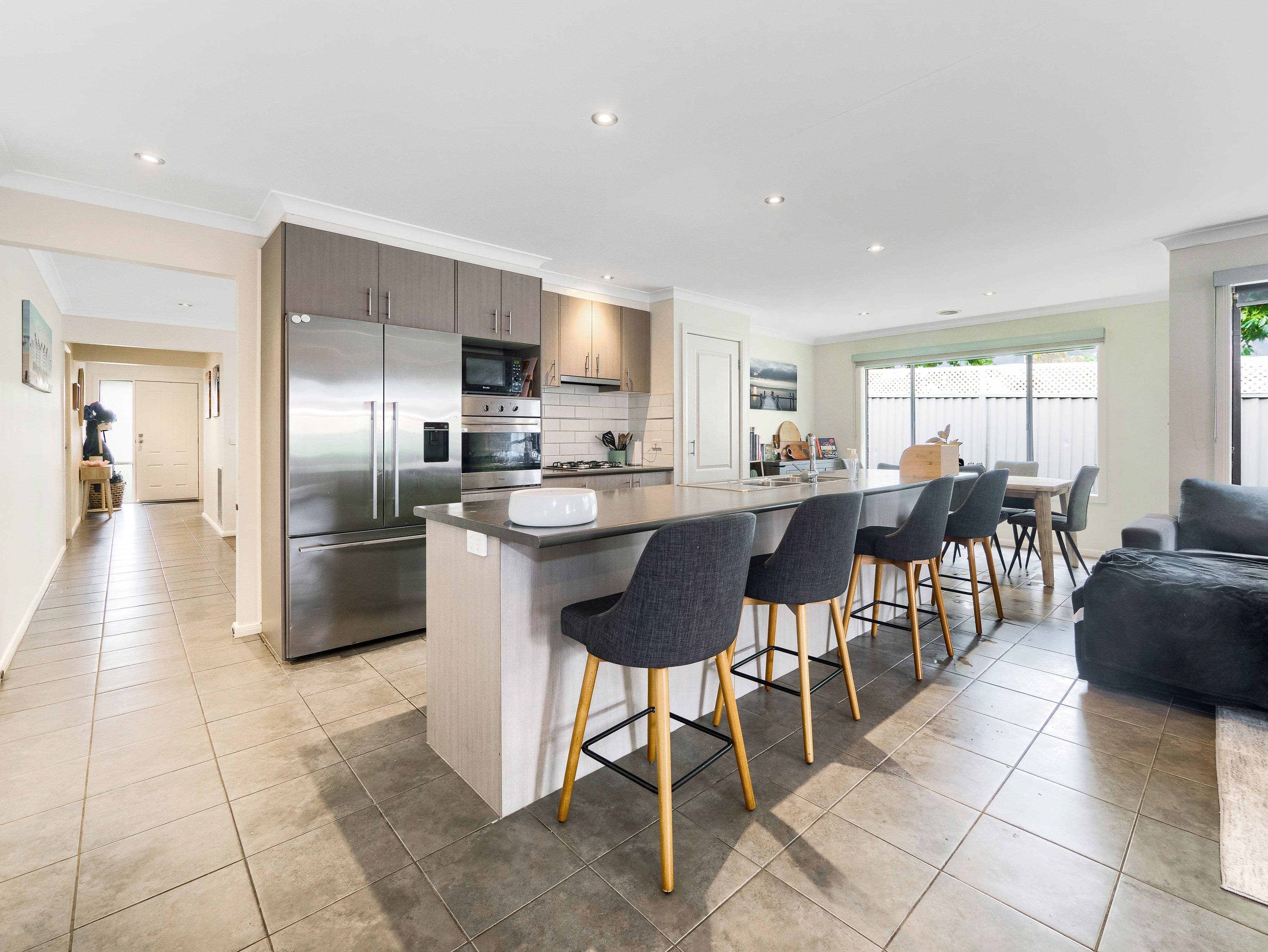 9 Pipetrack Circuit, Cranbourne East VIC 3977, Cranbourne East - Thumbnail 3