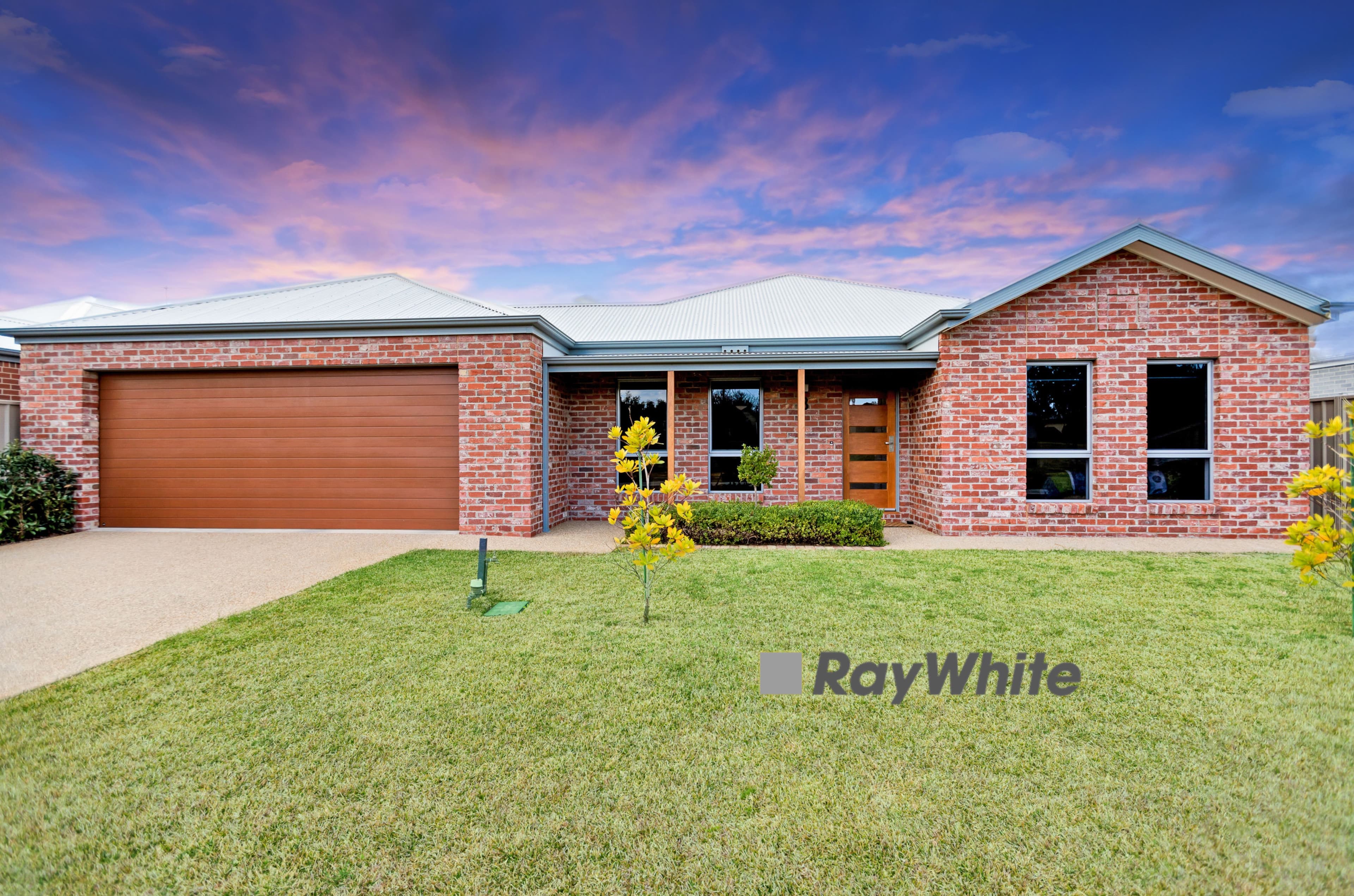 8 Voullaire Drive, Red Cliffs VIC 3496, Red Cliffs - Image 1