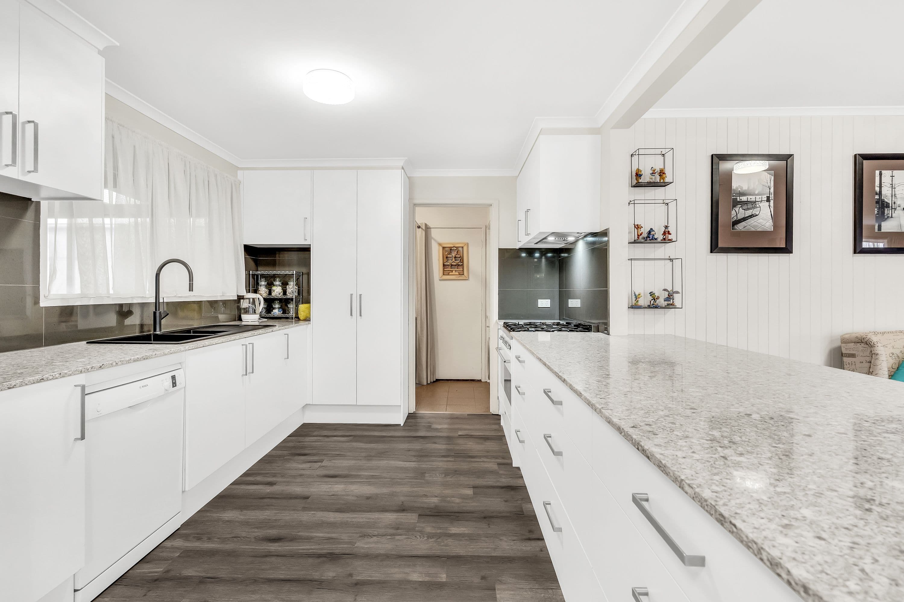 9 Sedgefield Place, Craigieburn VIC 3064, Craigieburn - Image 1