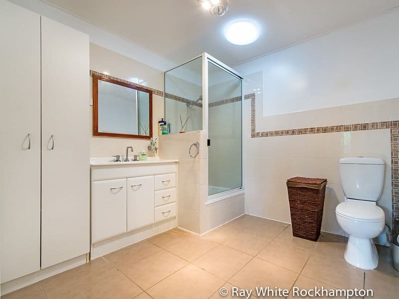 229 Hennessy Street, KOONGAL QLD 4701, Koongal - Thumbnail 8