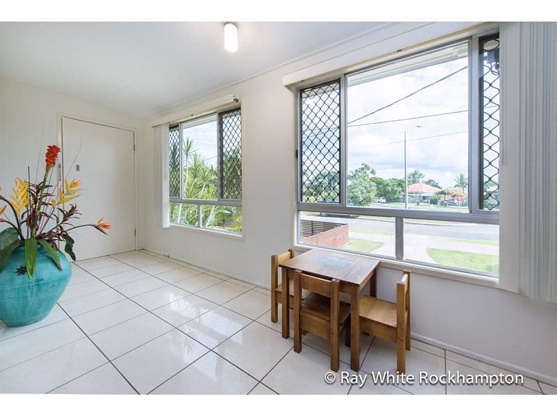 70 Haynes Street, PARK AVENUE QLD 4701, Park Avenue - Thumbnail 8