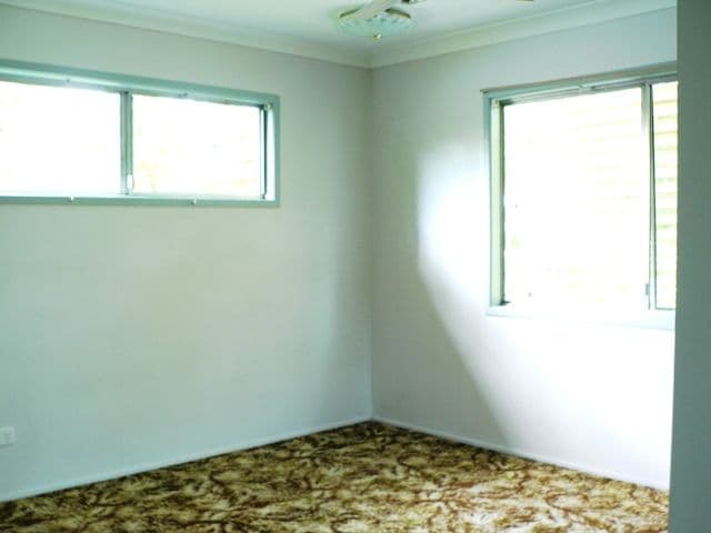 53 Jackson Road, SUNNYBANK HILLS QLD 4109, Sunnybank Hills - Thumbnail 3