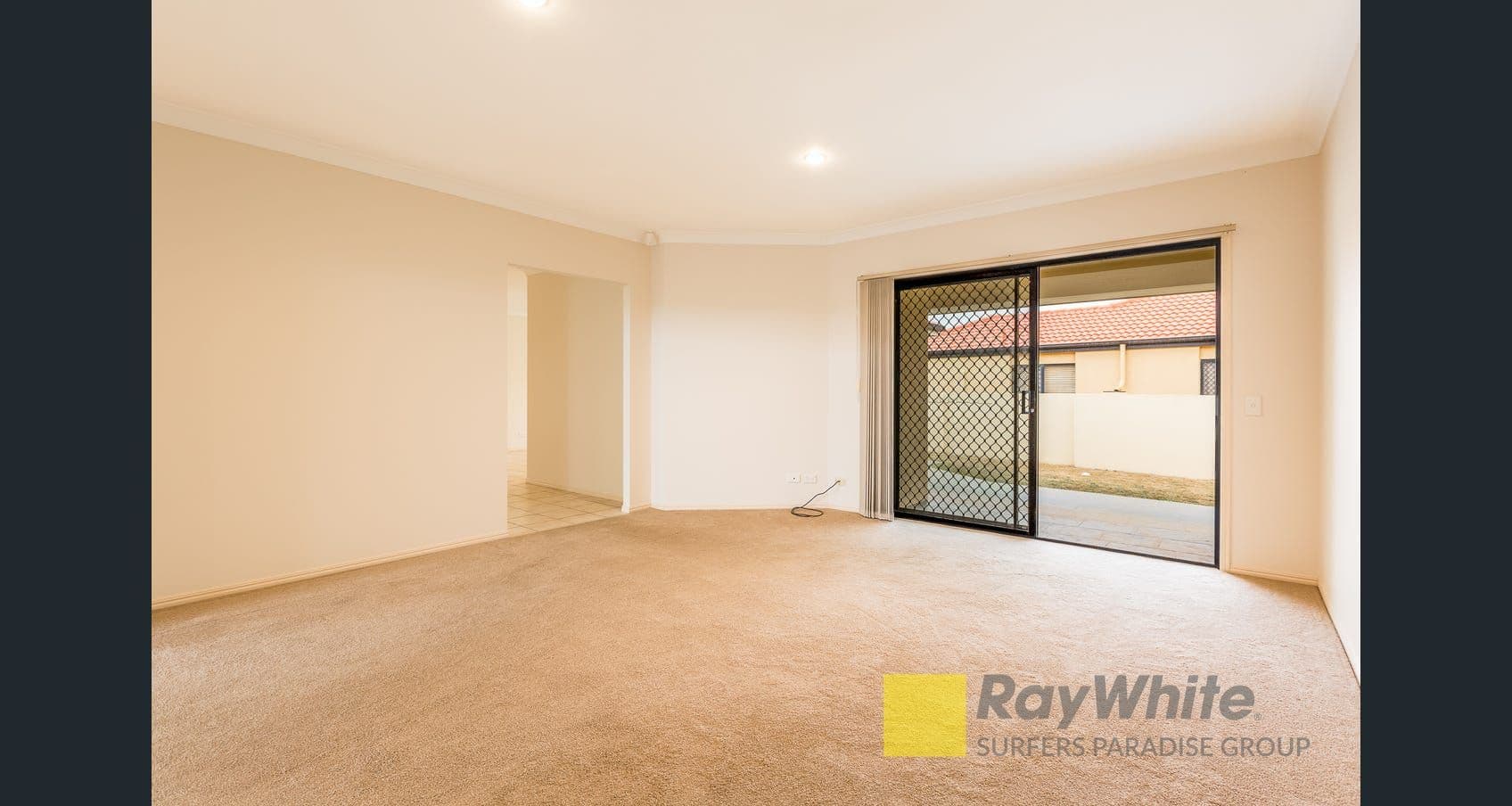 2 Nottinghill Gate Drive, Arundel QLD 4214, Arundel - Thumbnail 4