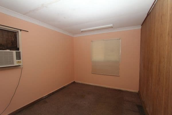 32 Mystic Avenue, BALGAL BEACH QLD 4816, Balgal Beach - Thumbnail 3