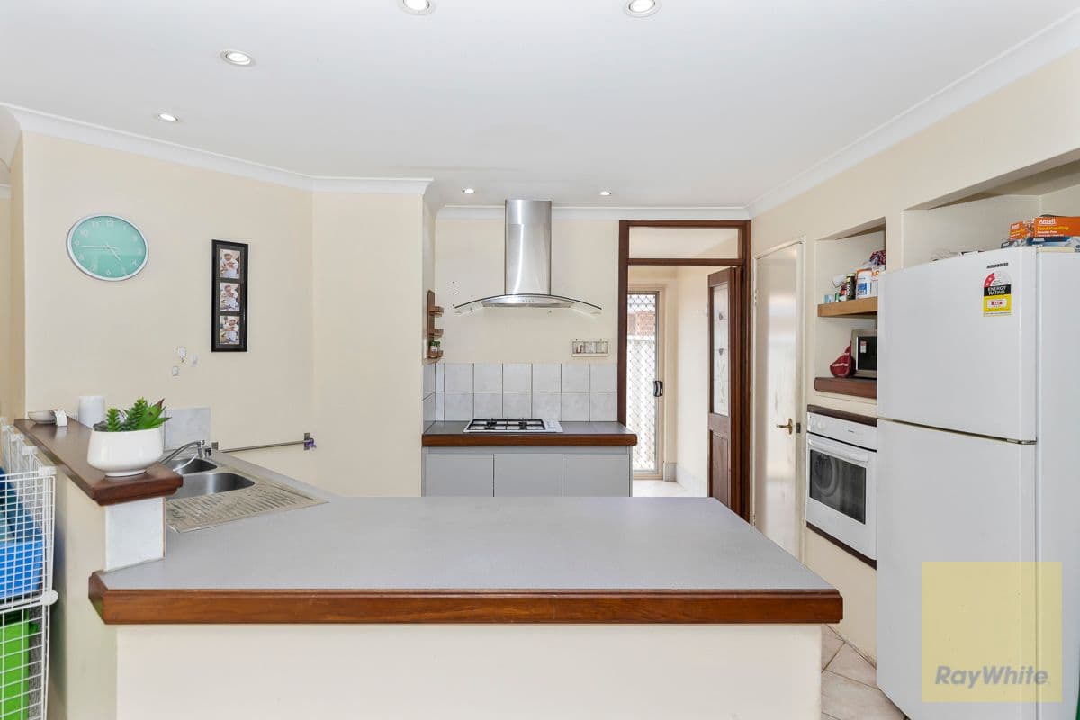 22 Myola Road, Kenwick WA 6107, Kenwick - Thumbnail 4