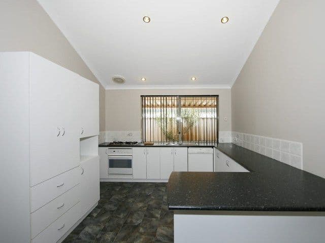 2 Arbortwo Road, Glenwood, QLD, 4570, Glenwood - Thumbnail 2
