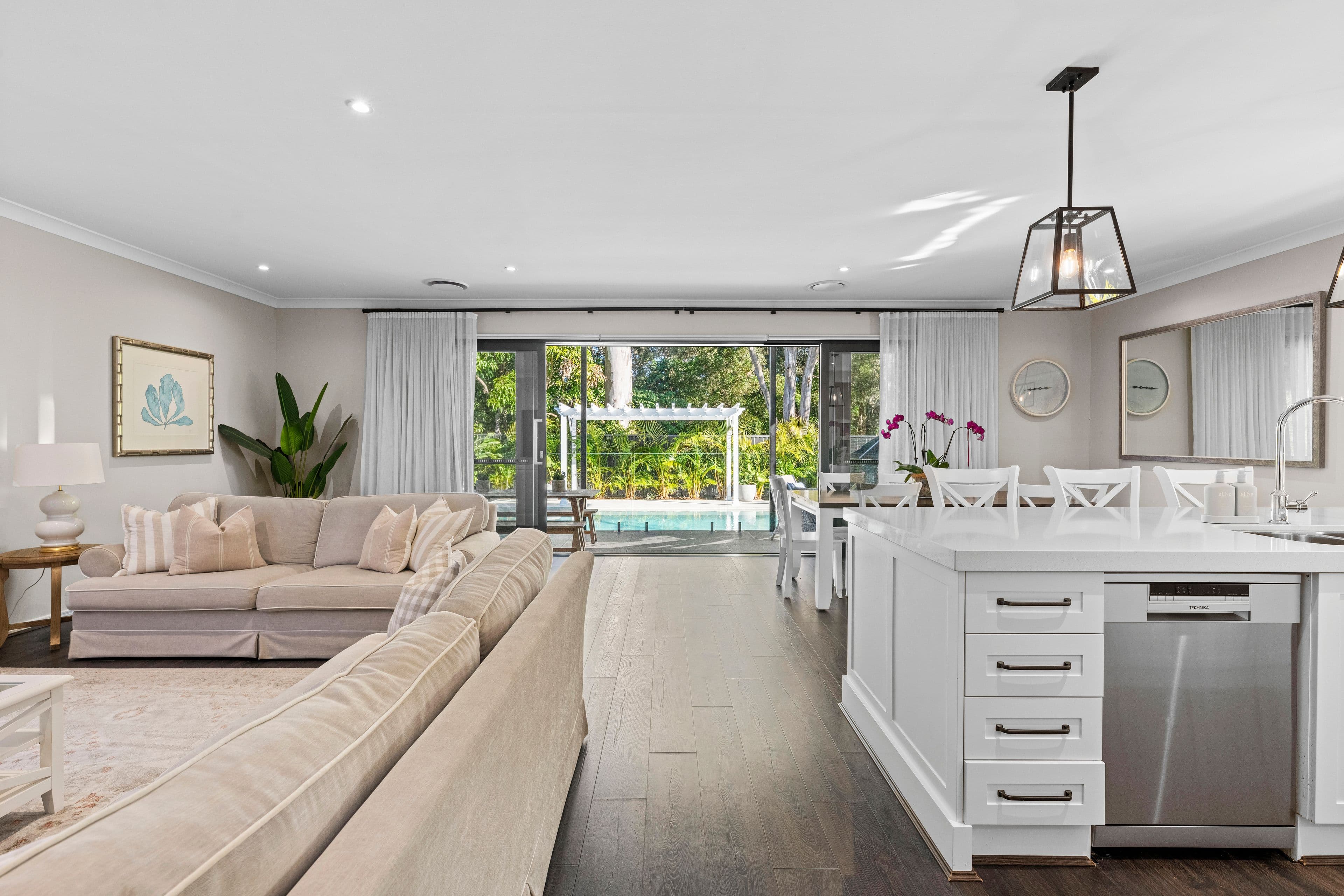 128 Acanthus Avenue, Burleigh Waters QLD 4220, Burleigh Waters - Image 1