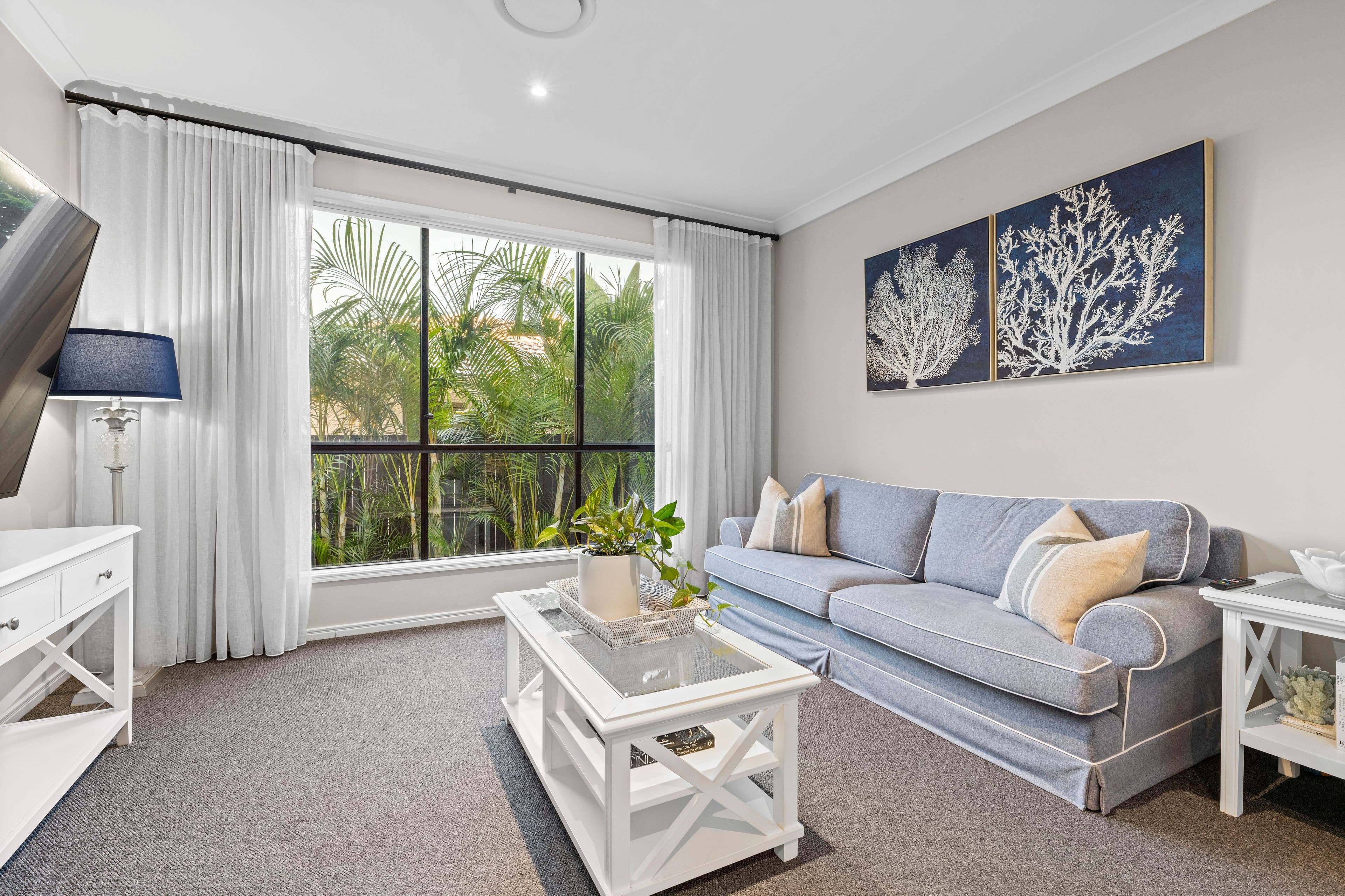 128 Acanthus Avenue, Burleigh Waters QLD 4220, Burleigh Waters - Thumbnail 3