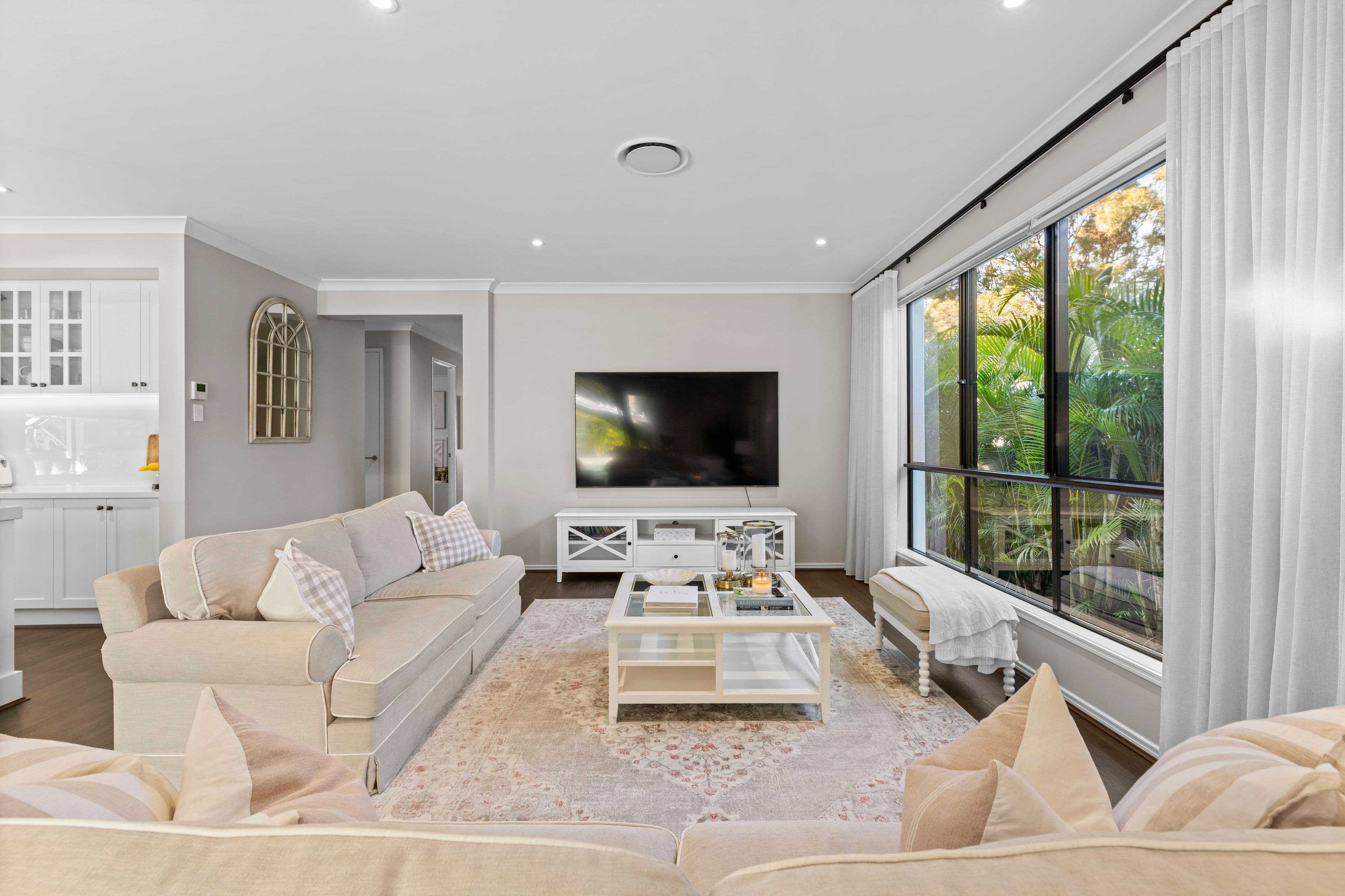 128 Acanthus Avenue, Burleigh Waters QLD 4220, Burleigh Waters - Thumbnail 5
