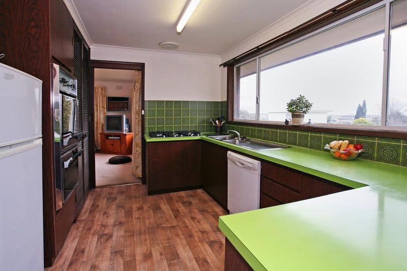 6 Bruthen Road, HIGHTON VIC 3216, Highton - Thumbnail 6