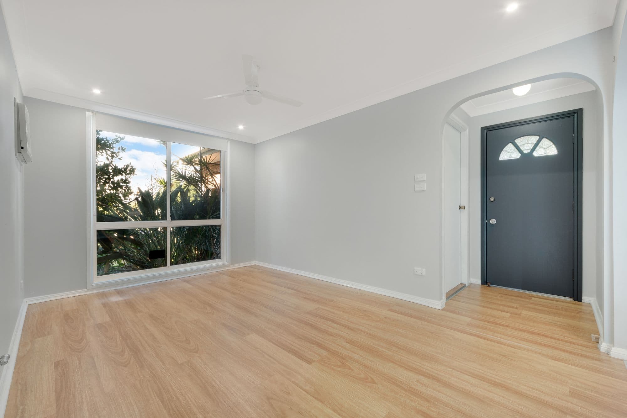 8 Vernon Close, Rosemeadow - Thumbnail 2