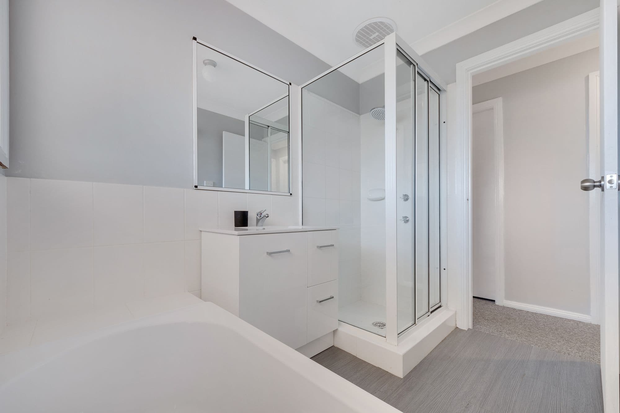 8 Vernon Close, Rosemeadow - Thumbnail 8