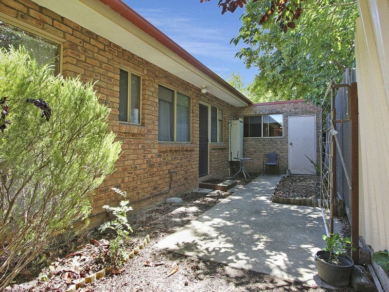 16 Benson Street, Benalla VIC 3672, Benalla - Thumbnail 3