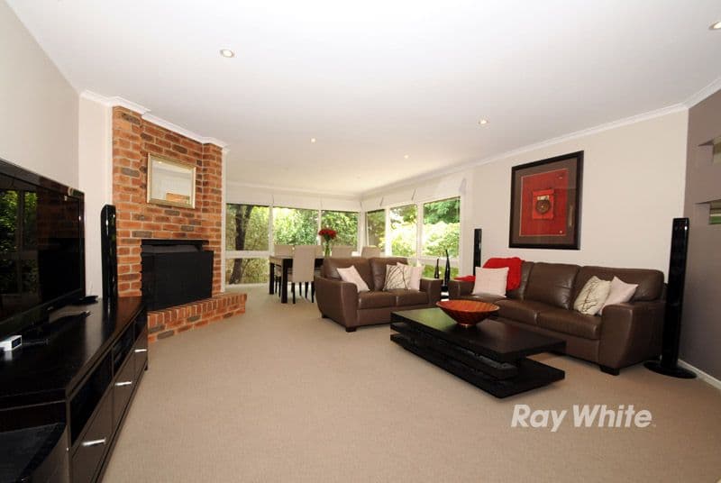 61 Colorado Crescent, ROWVILLE VIC 3178, Rowville - Thumbnail 3