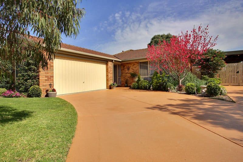 64  Ellinbank Crescent, MORNINGTON VIC 3931, Mornington - Image 1