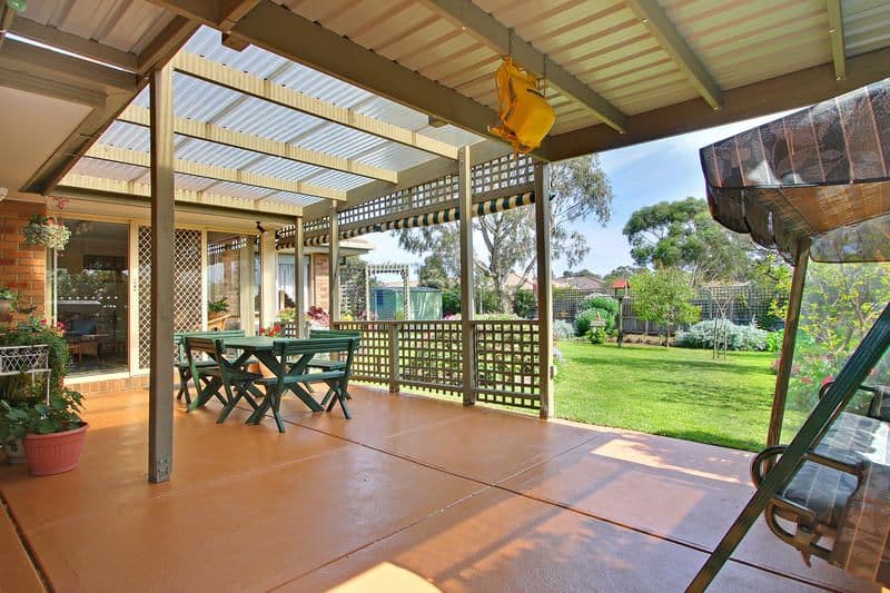64  Ellinbank Crescent, MORNINGTON VIC 3931, Mornington - Thumbnail 4