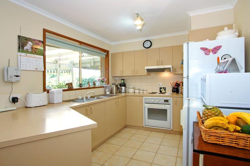 64  Ellinbank Crescent, MORNINGTON VIC 3931, Mornington - Thumbnail 6