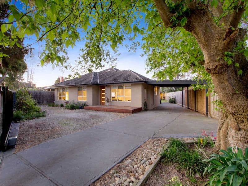 18 Glenelg Avenue, Frankston VIC 3199, Frankston - Image 1