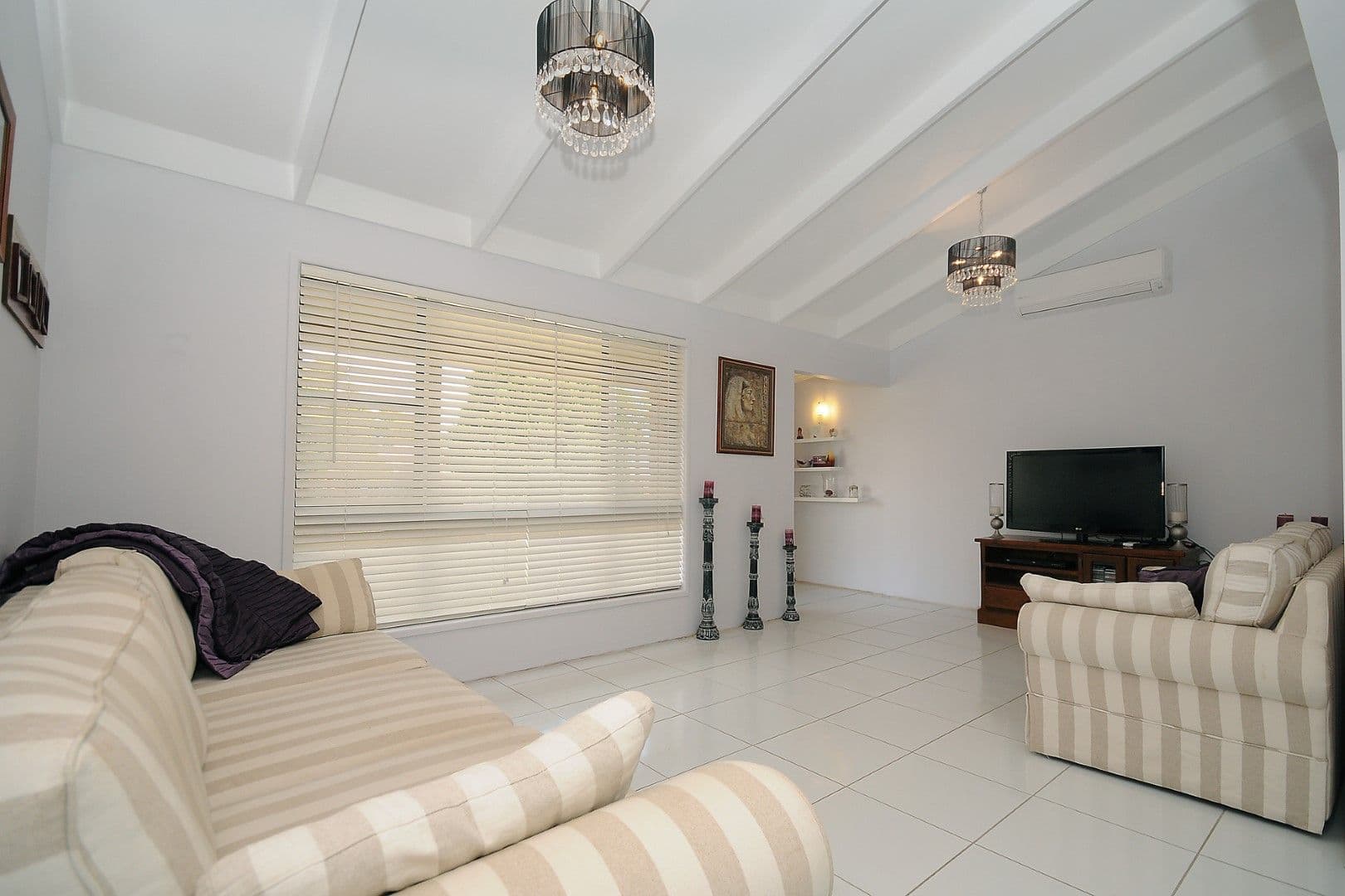 19 Bamboo Court, DARLING HEIGHTS QLD 4350, Darling Heights - Thumbnail 3