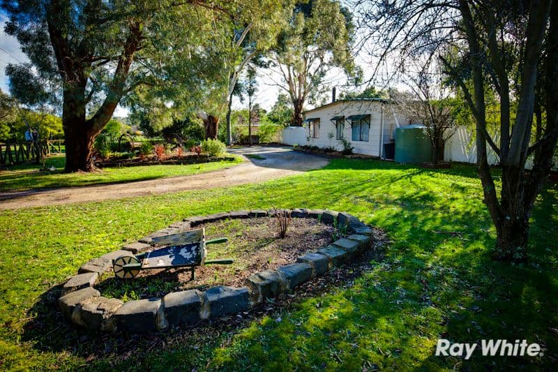 83 Wattle Tree Road, BUNYIP VIC 3815, Bunyip - Thumbnail 5
