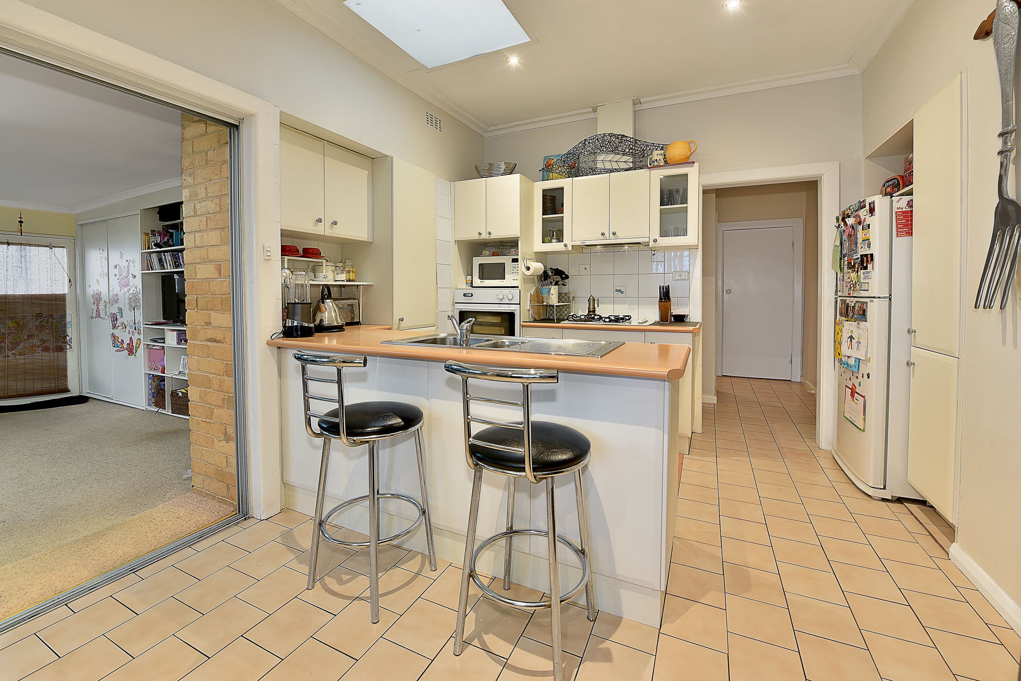 11 Murphy Street, Oak Park VIC 3046, Oak Park - Thumbnail 4