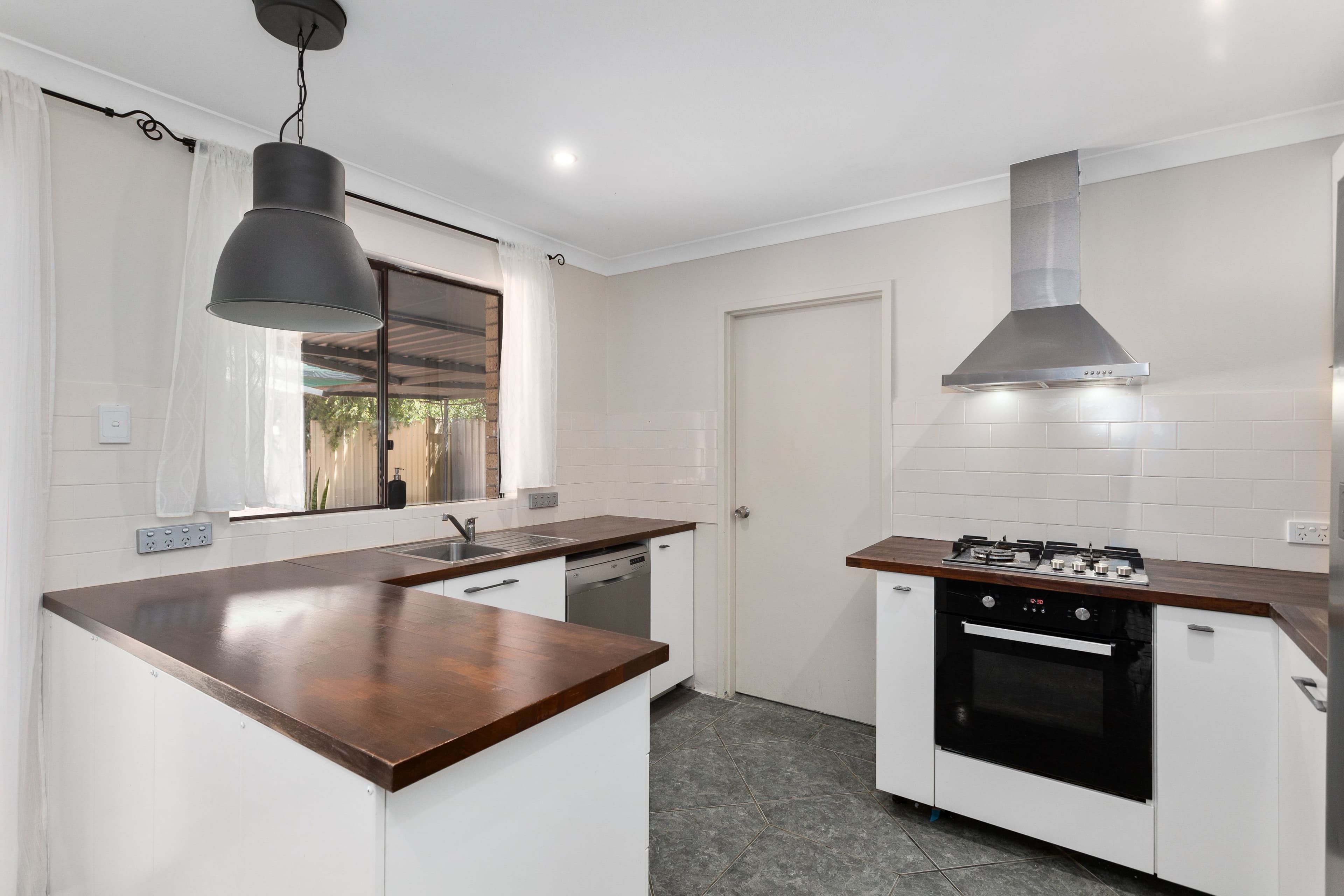 219 Benara Road, Beechboro WA 6063, Beechboro - Thumbnail 7