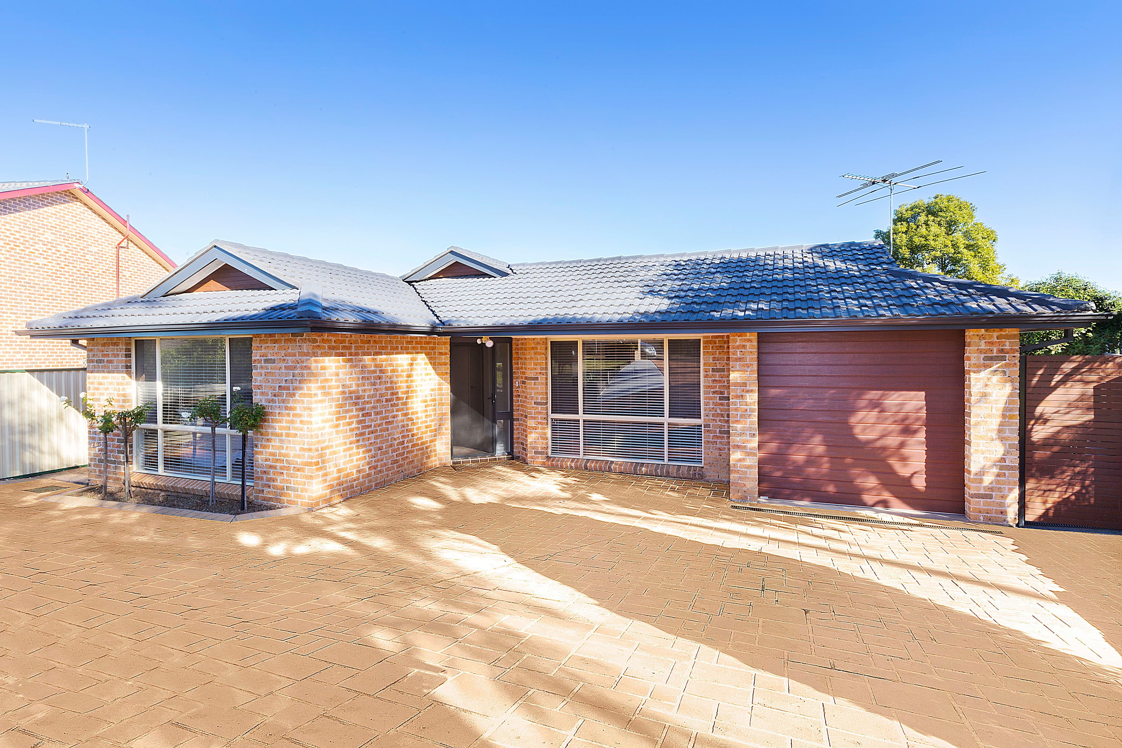 2 Minto Close, Bonnyrigg Heights - Thumbnail 2
