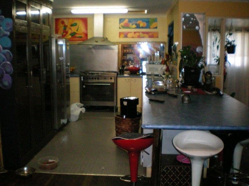1 Hinkler Avenue, BUNDABERG NORTH QLD 4670, Bundaberg North - Thumbnail 6