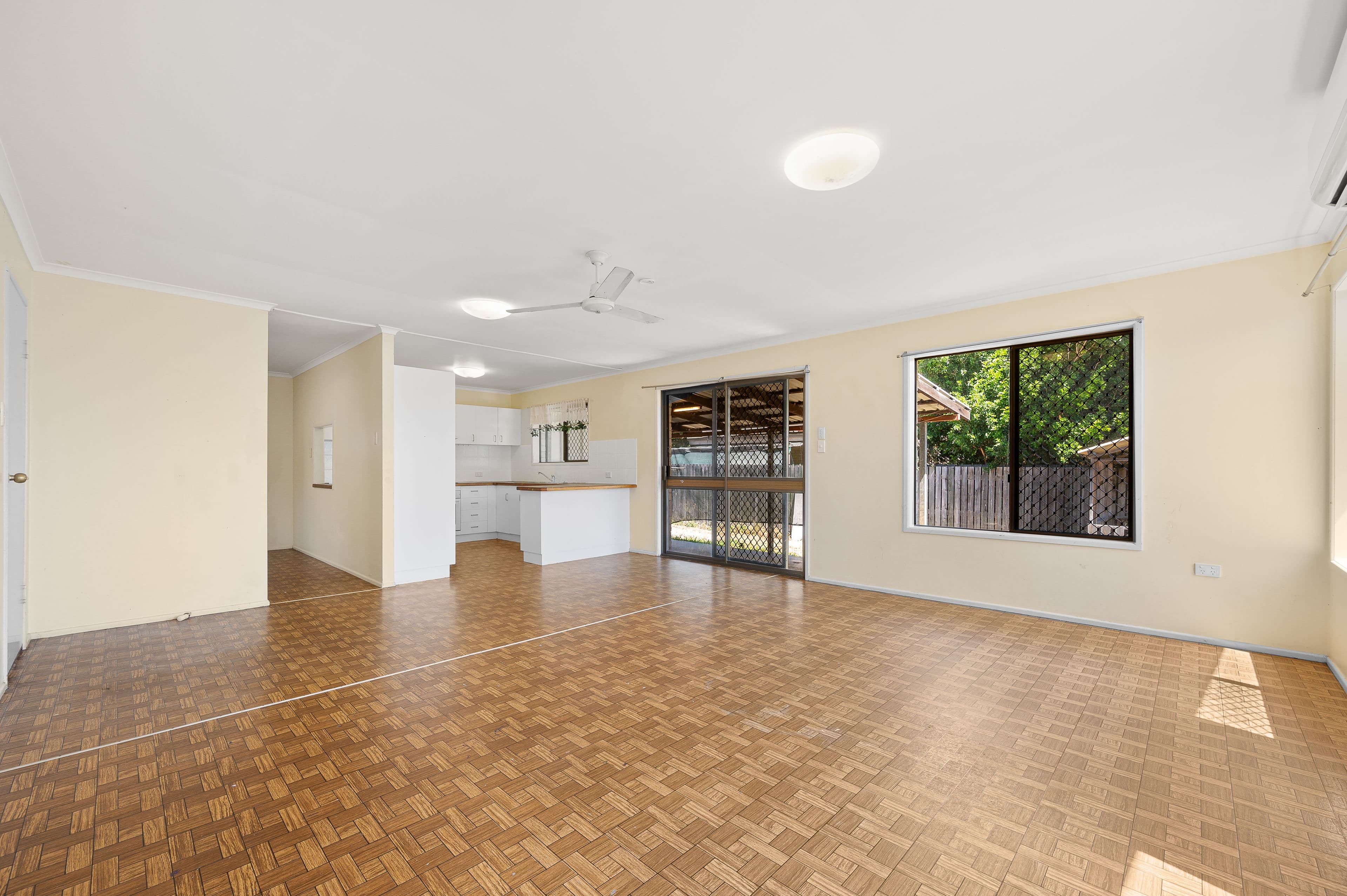 5 Atholl Court, Kin Kora QLD 4680, Kin Kora - Thumbnail 4