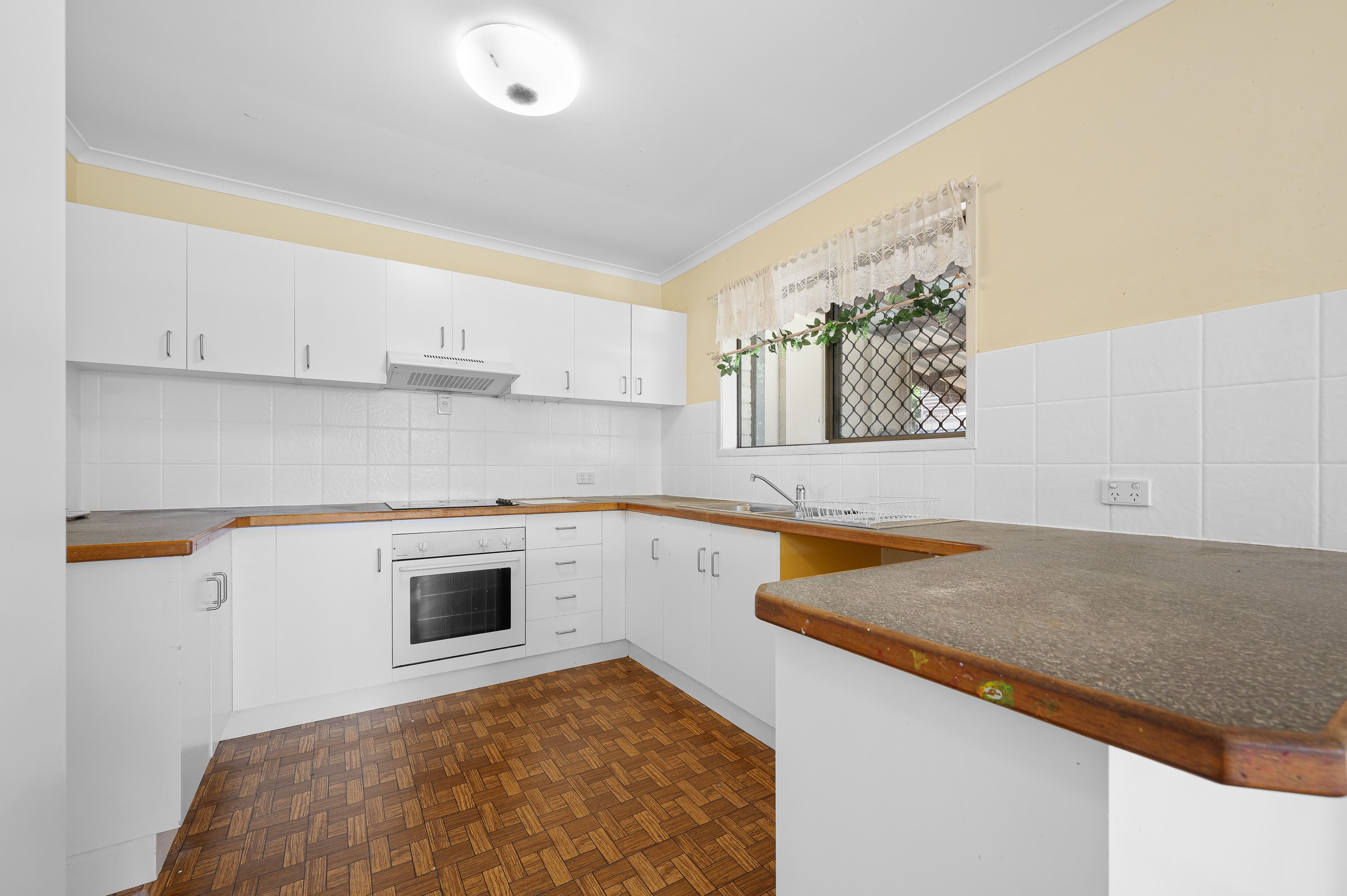 5 Atholl Court, Kin Kora QLD 4680, Kin Kora - Thumbnail 7