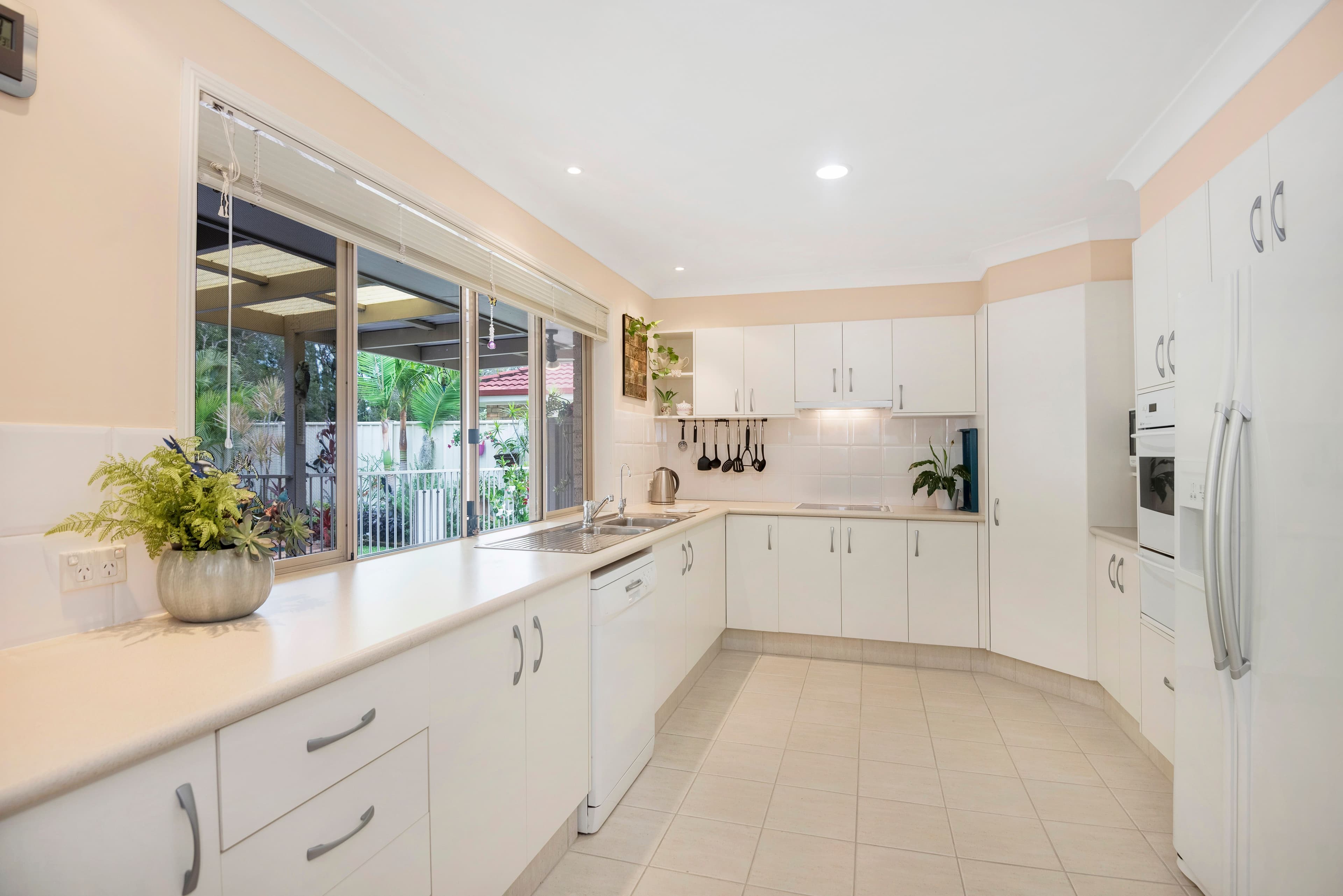 17 Foxhill Place, Banora Point - Thumbnail 3